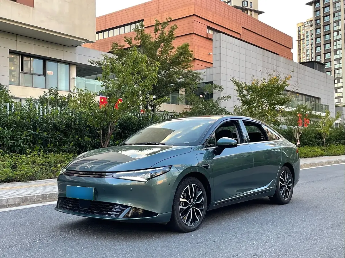 2024 Xpeng P5 BEV 55.4KWH