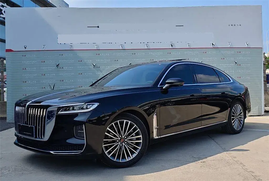 2022 HongQi H9 2.0T 252HP L4 7DCT