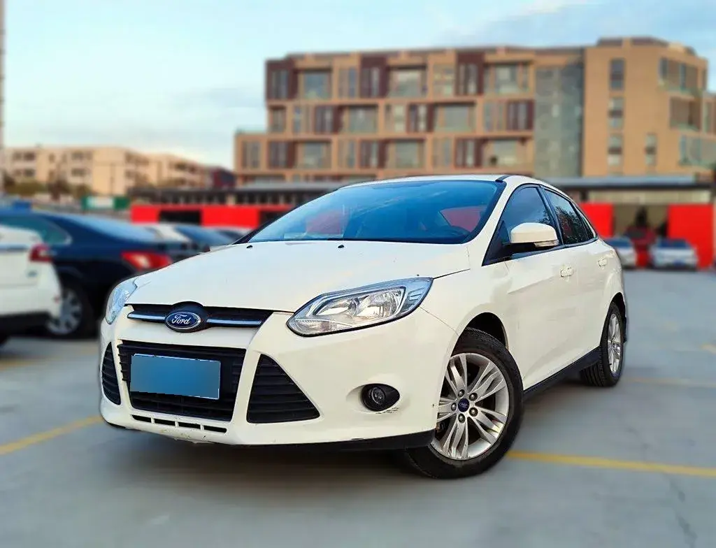 2012 Ford Focus 1.6L 125HP L4 6DCT