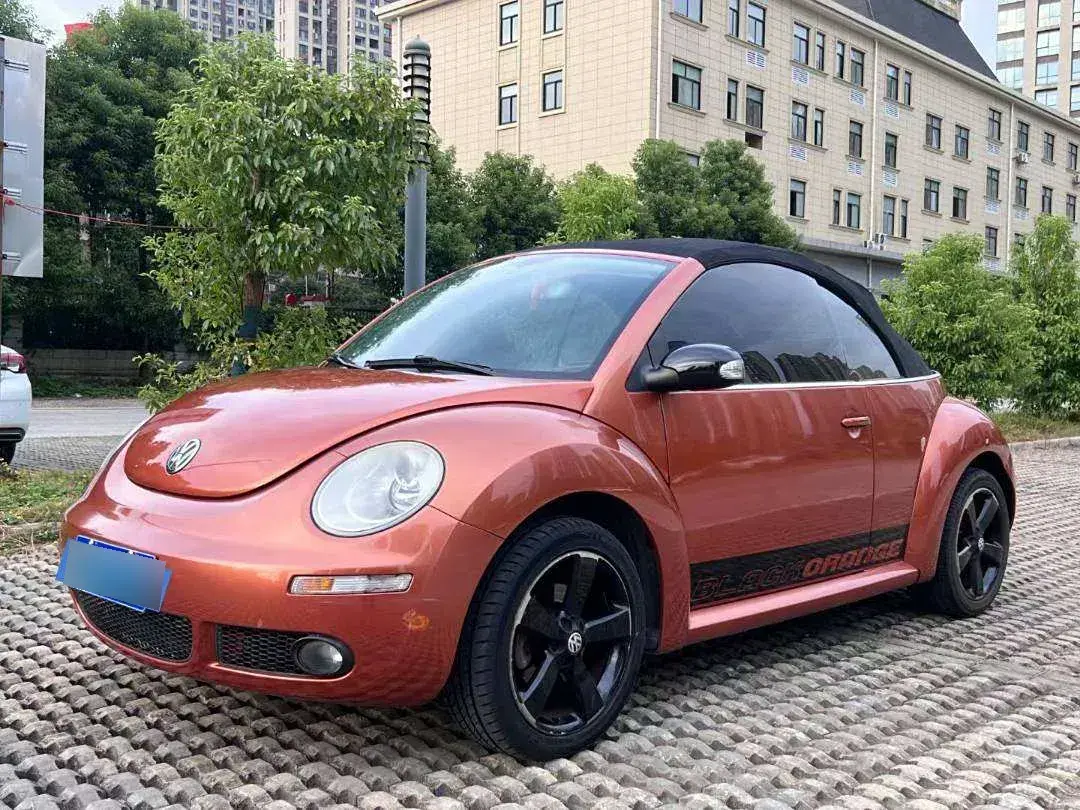 2010 Volkswagen Beetle 2.0L 115HP L4 6AT