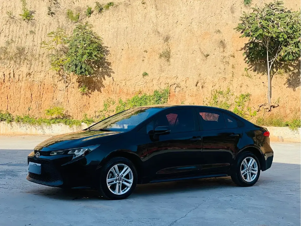 2021 Toyota Levin 1.2T 116HP L4 CVT