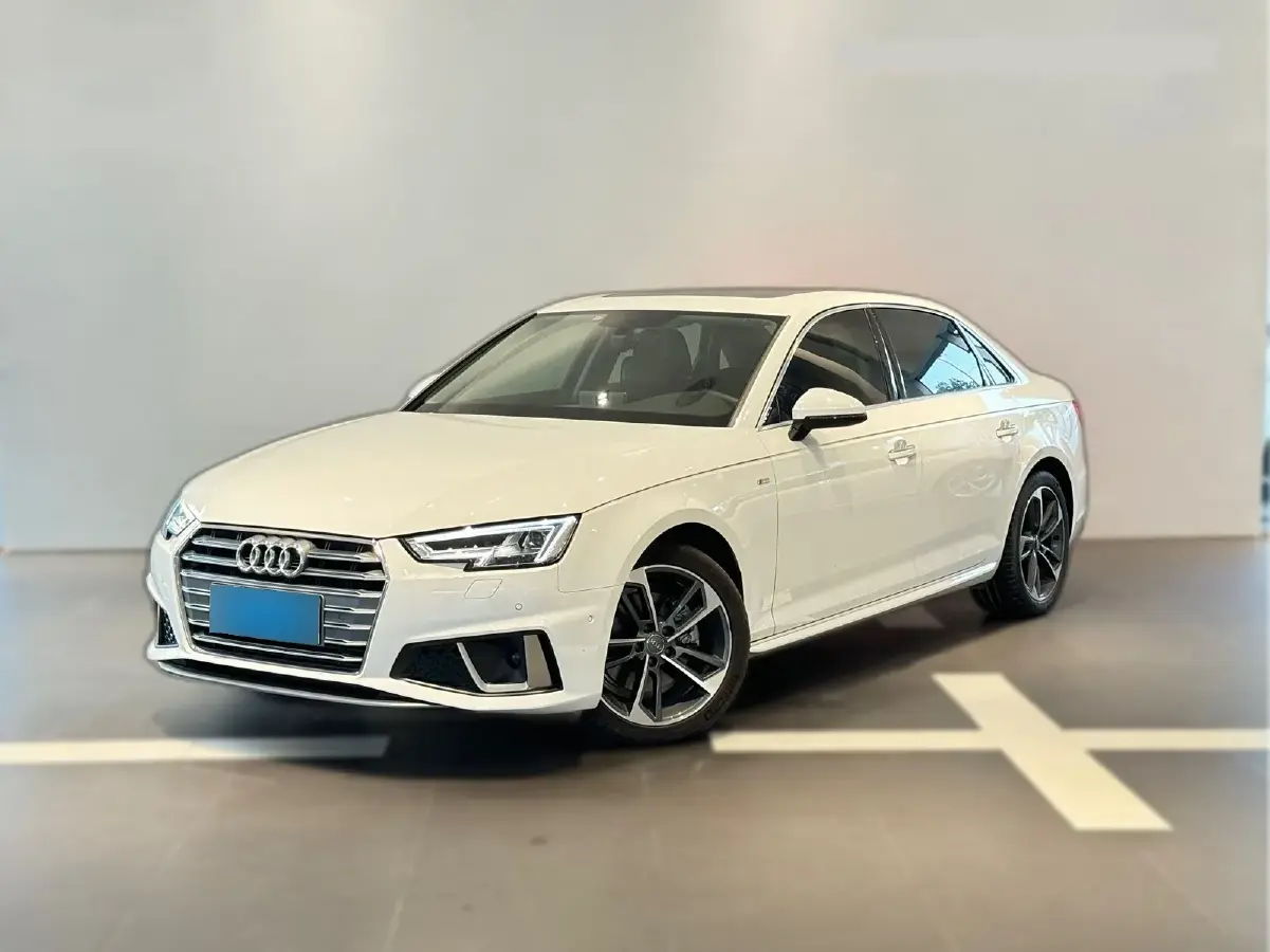 2019 Audi A4L 2.0T 190HP L4 7DCT