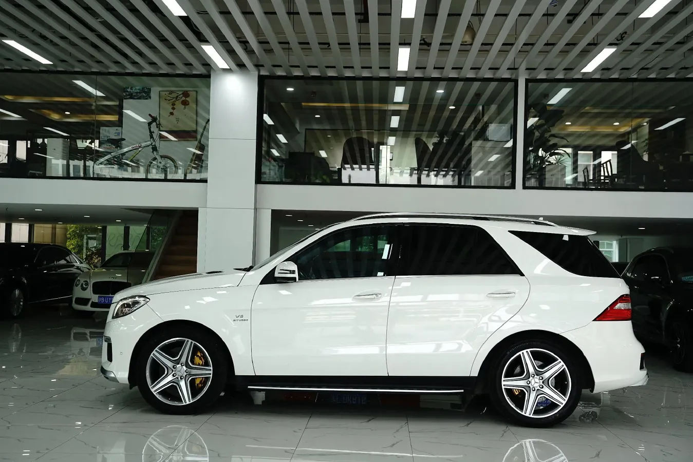 2012 Mercedes-Benz M AMG 5.5T 525HP V8 7AT,autocango,china used car exporter,china ev exporter,chinese used car exporter,chinese used ev exporter