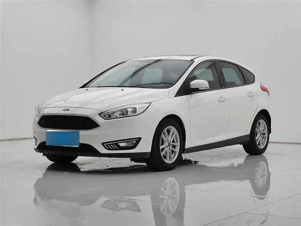 2017 Ford Focus 1.0T 125HP L3 6AT