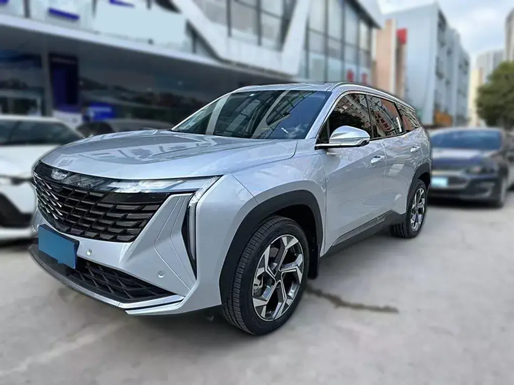 2023 Geely StarRay 1.5T 181HP L4 7DCT