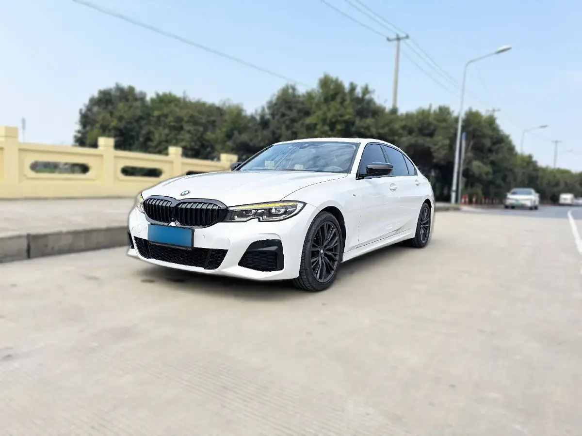 2020 BMW 3 Series 2.0T 184HP L4 8AT