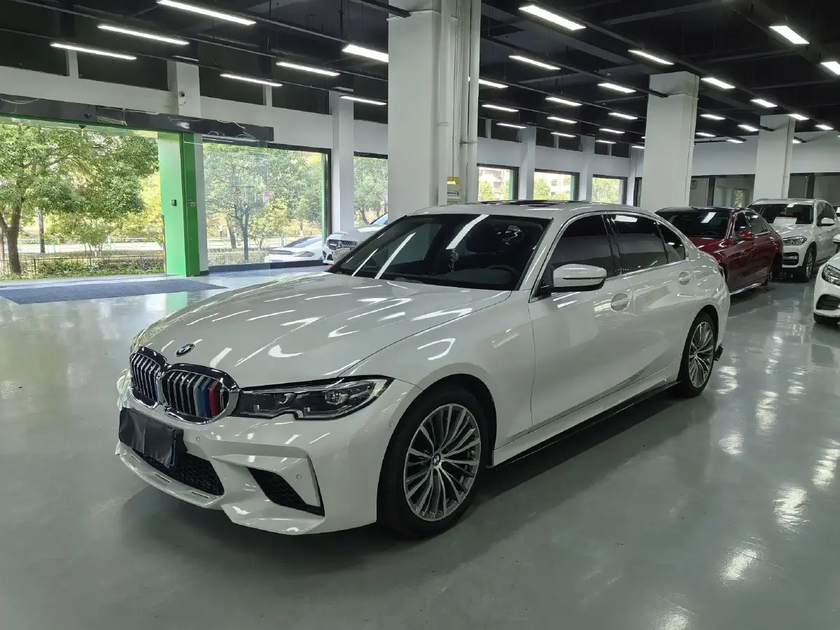 2020 BMW 3 Series 2.0T 184HP L4 8AT