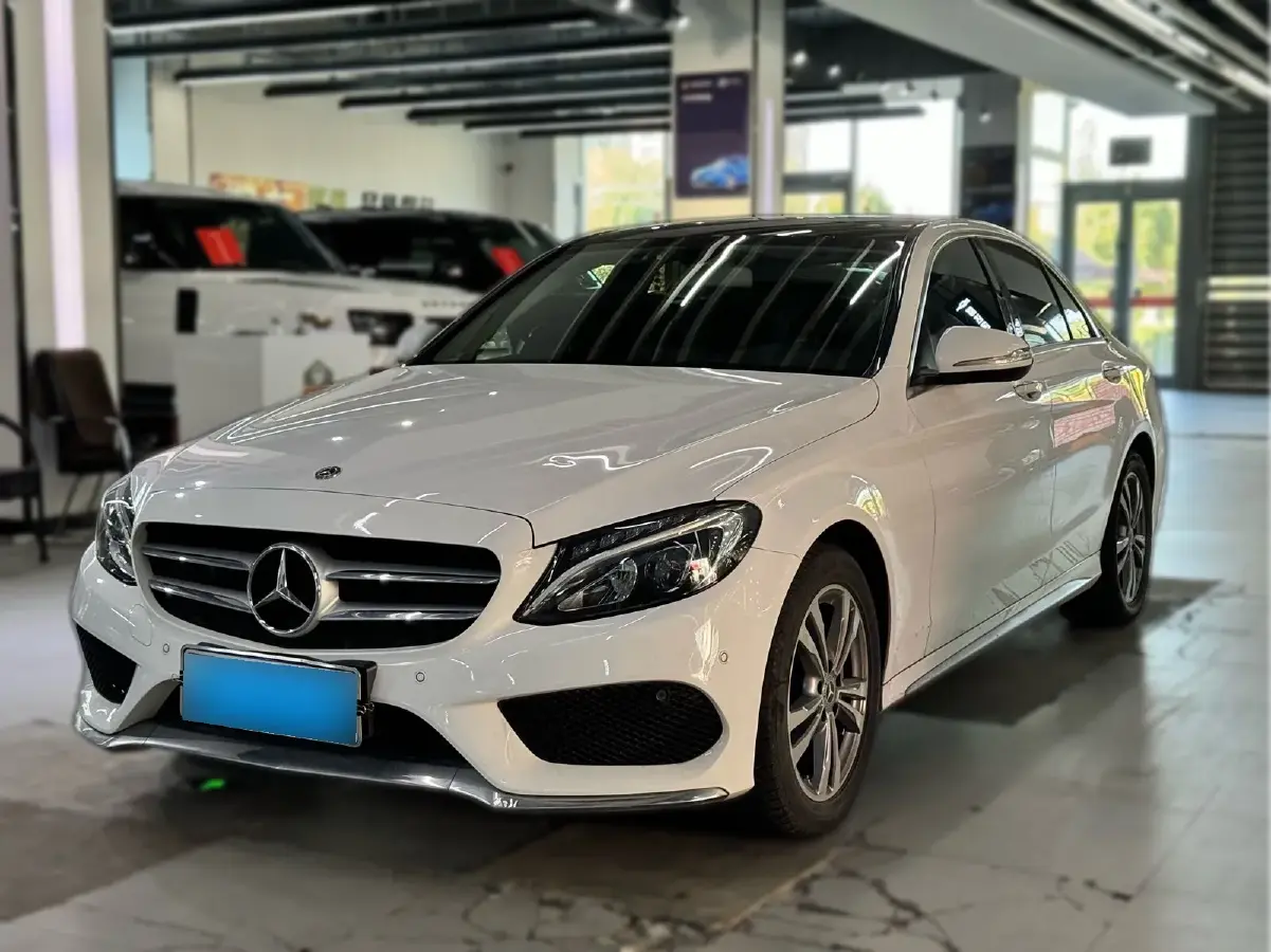 2018 Mercedes-Benz C Class 2.0T 184HP L4 9AT