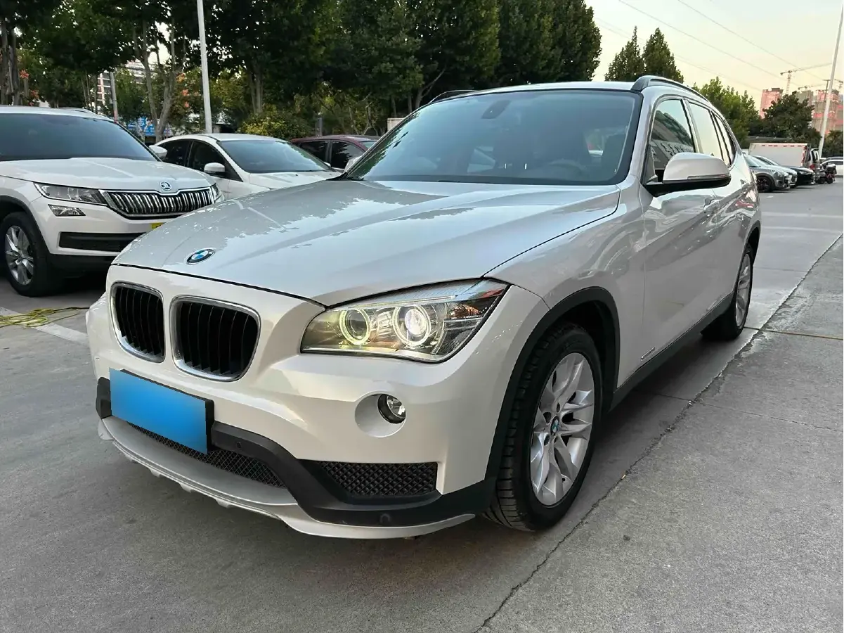 2015 BMW X1 2.0T 156HP L4 8AT
