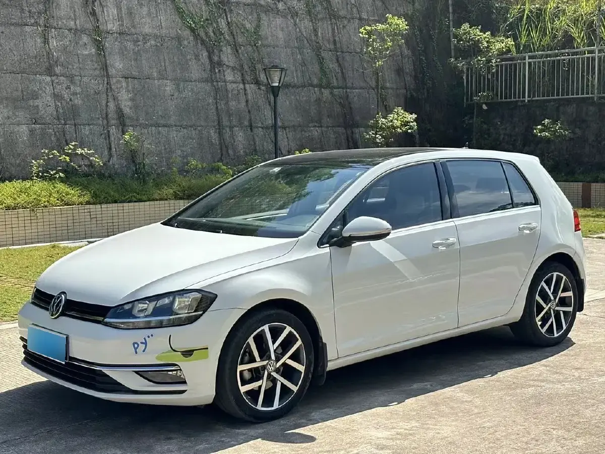 2020 Volkswagen Golf 1.4T 150HP L4 7DCT