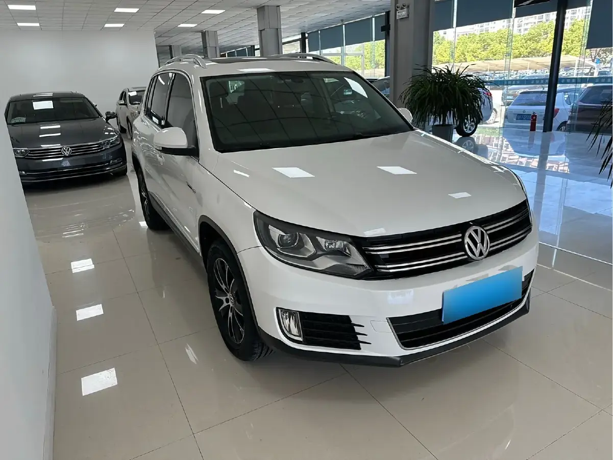 2016 Volkswagen Tiguan 1.8T 160HP L4 6AT
