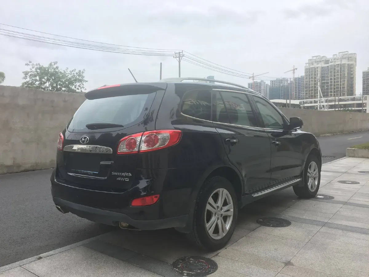 2011 Hyundai Santafe Classic 2.4L 174HP L4 6AT,autocango,china used car exporter,china ev exporter,chinese used car exporter,chinese used ev exporter