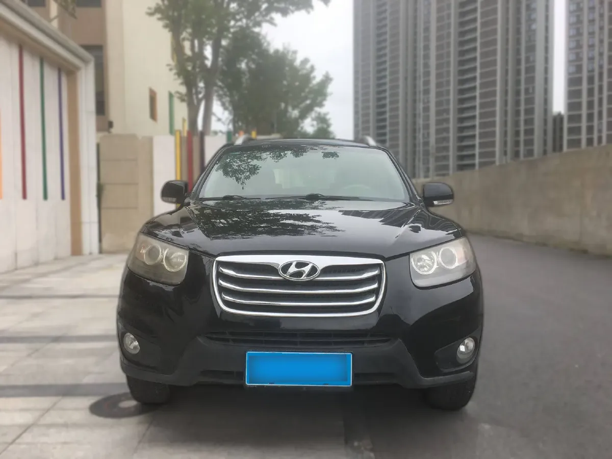 2011 Hyundai Santafe Classic 2.4L 174HP L4 6AT,autocango,china used car exporter,china ev exporter,chinese used car exporter,chinese used ev exporter