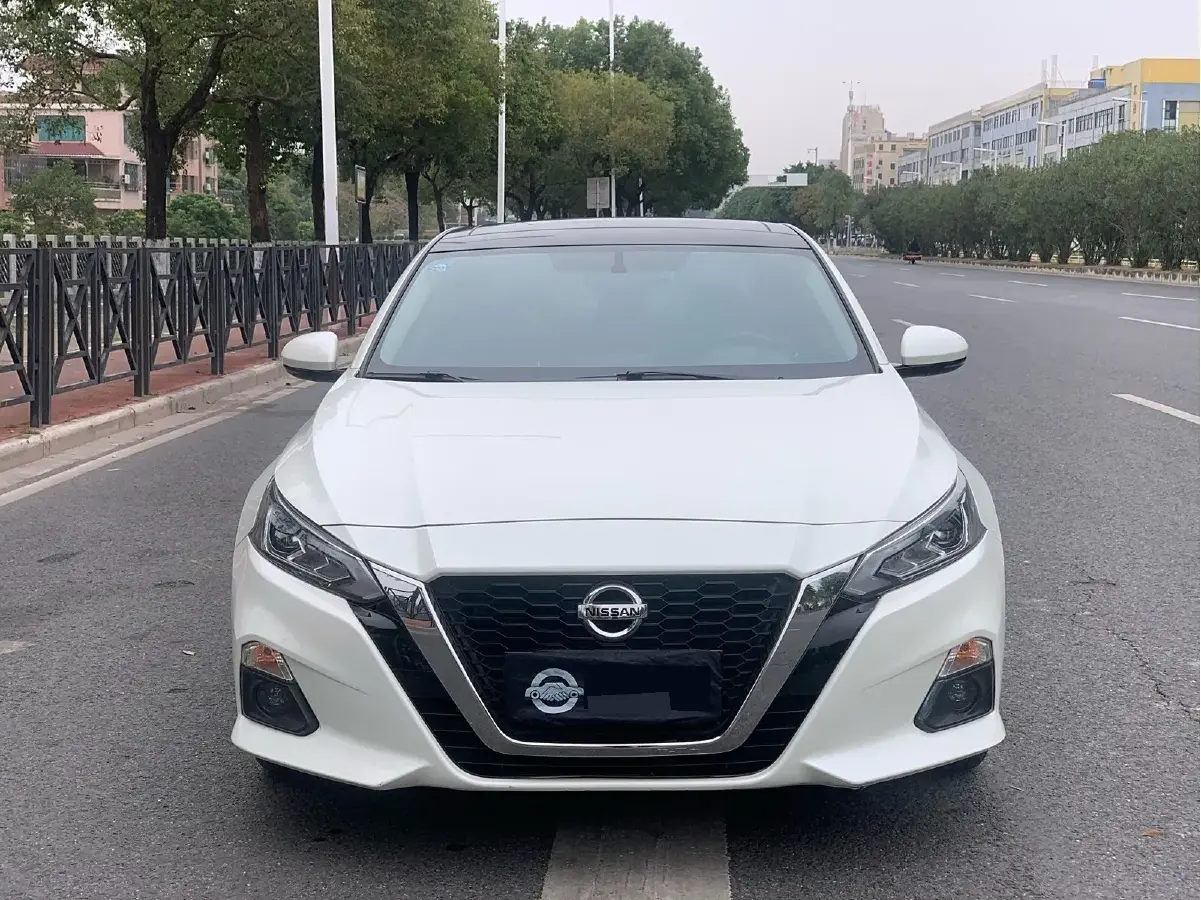 2020 Nissan Teana 2.0L 159HP L4 CVT