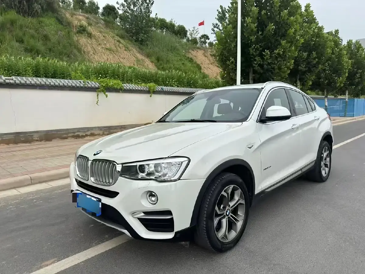 2016 BMW X4 2.0T 184HP L4 8AT