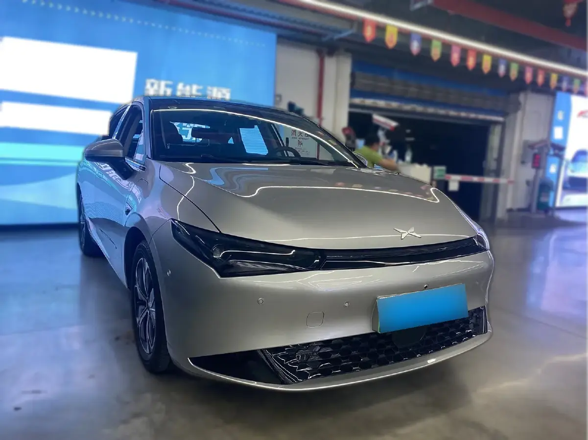 2024 Xpeng P5 BEV 55.4KWH