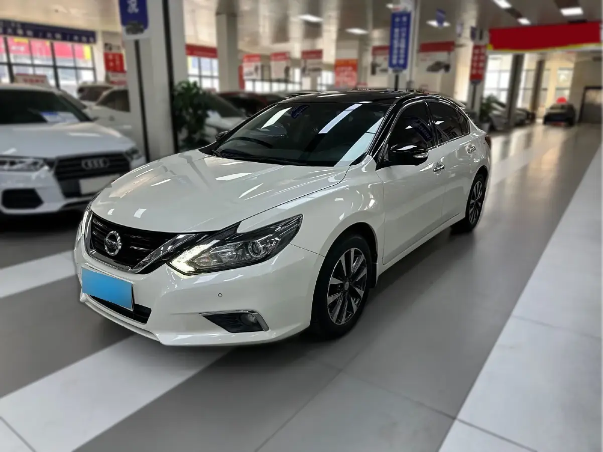 2016 Nissan Teana 2.5L 186HP L4 CVT