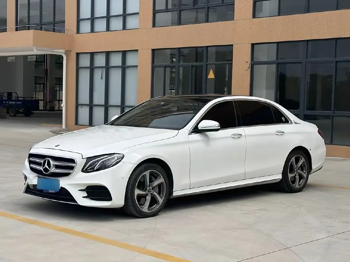 2016 Mercedes-Benz E Class 2.0T 245HP L4 9AT