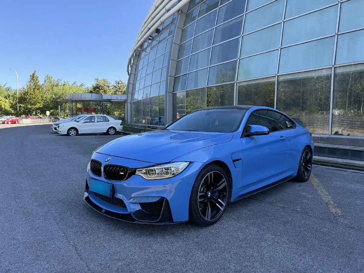2014 BMW M4 3.0T 431HP L6 7DCT