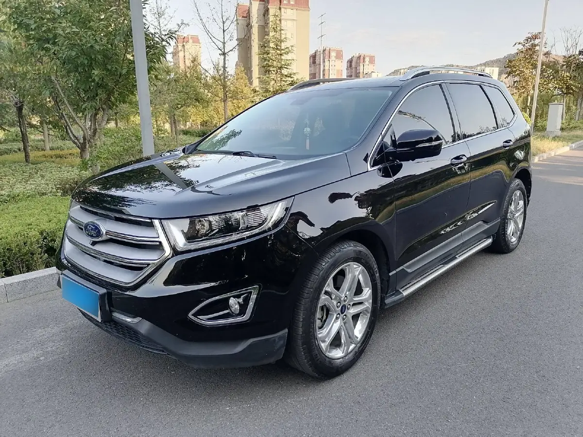 2018 Ford Edge 2.0T 245HP L4 6AT