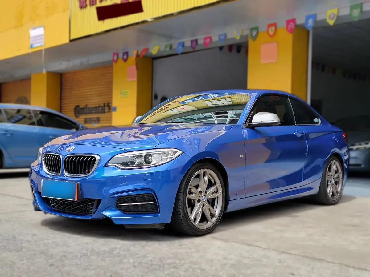 2014 BMW 2 Series 3.0T 320HP L6 8AT