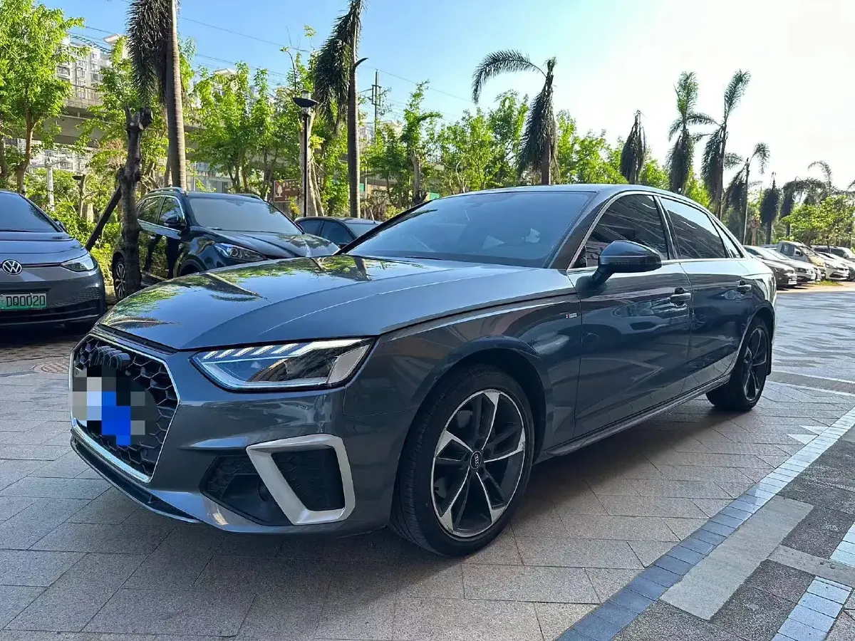 2020 Audi A4L 2.0T 190HP L4 7DCT