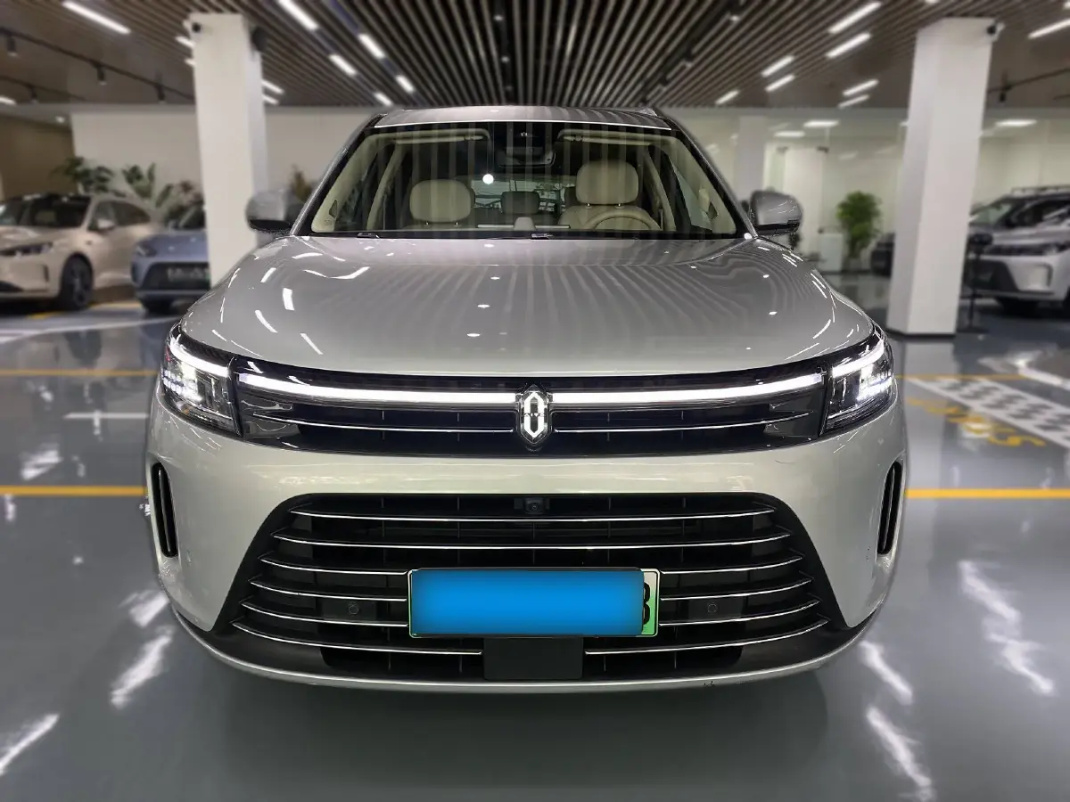 2024 HIMA M7 1.5T 152HP L4 REEV 40KWH