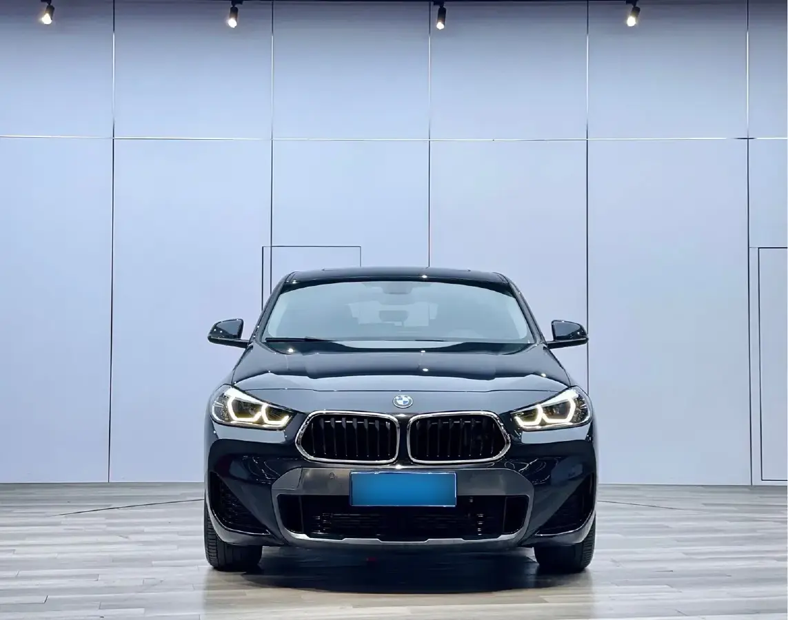 2021 BMW X2 2.0T 192HP L4 7DCT