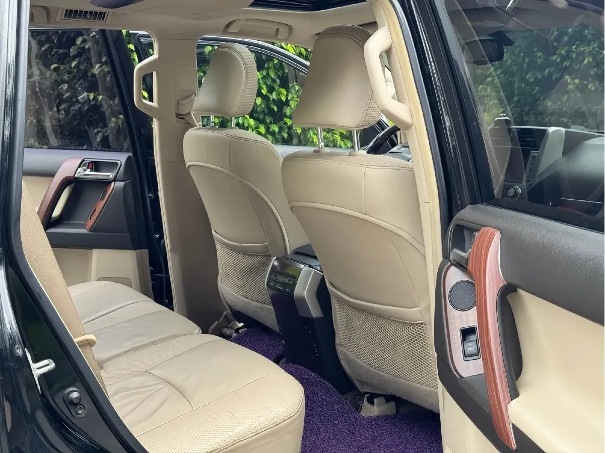 2010 Toyota Land Cruiser Prado 4.0L 275HP V6 5AT,autocango,china used car exporter,china ev exporter,chinese used car exporter,chinese used ev exporter