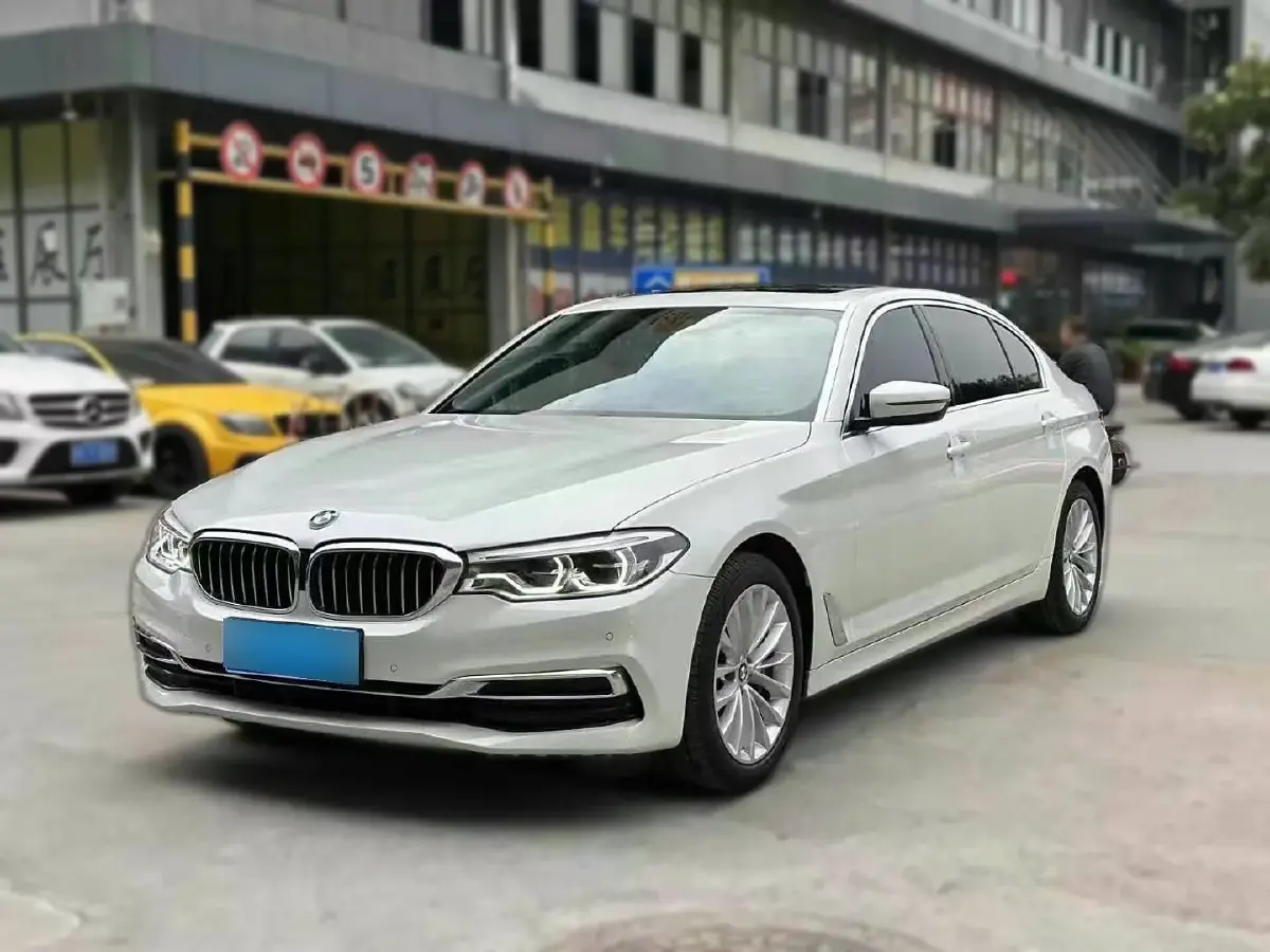 2020 BMW 5 Series 2.0T 252HP L4 8AT