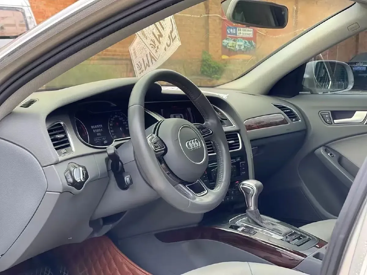 2015 Audi A4L 2.0T 180HP L4 CVT,autocango,china used car exporter,china ev exporter,chinese used car exporter,chinese used ev exporter