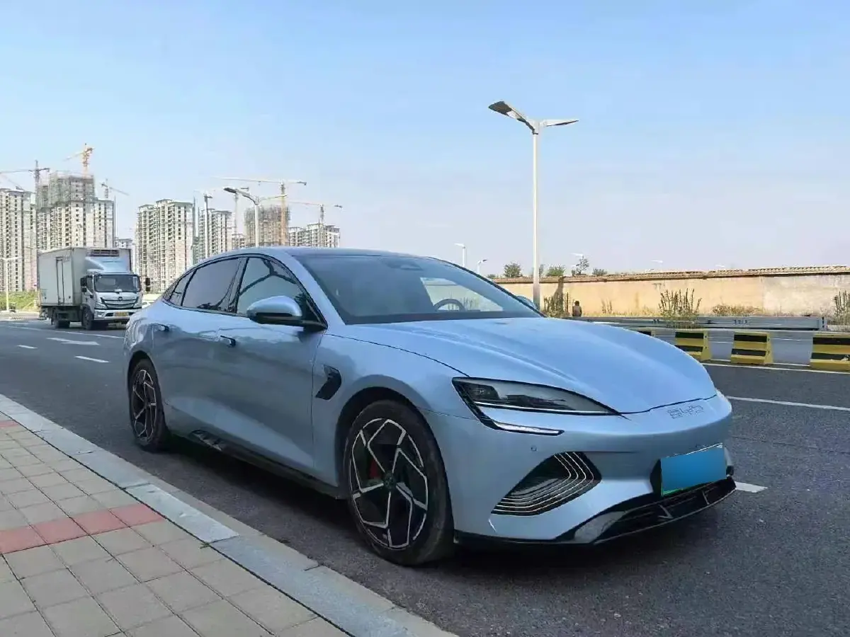 2022 BYD Seal BEV 82.5KWH