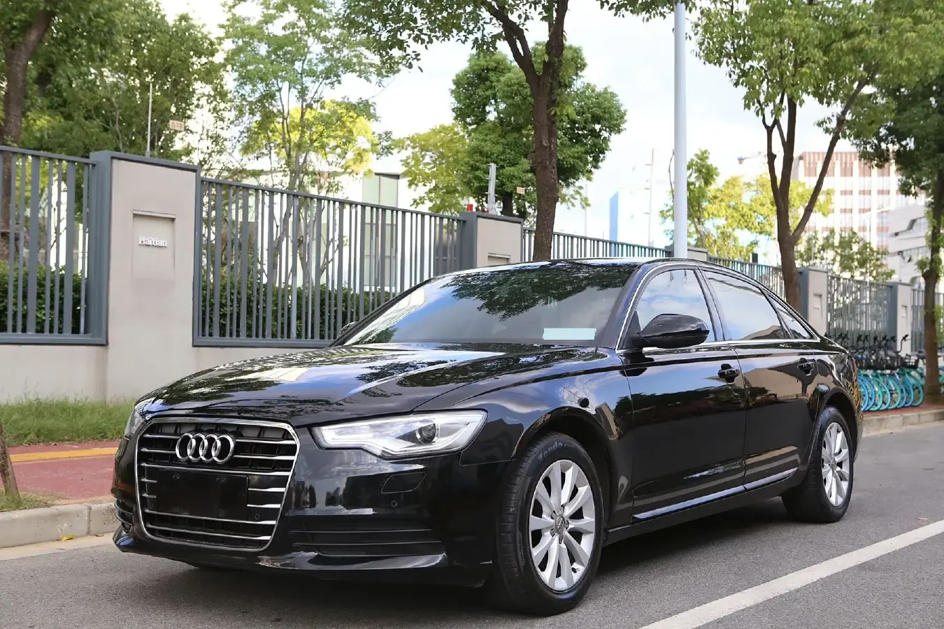 2014 Audi A6L 2.0T 180HP L4 CVT