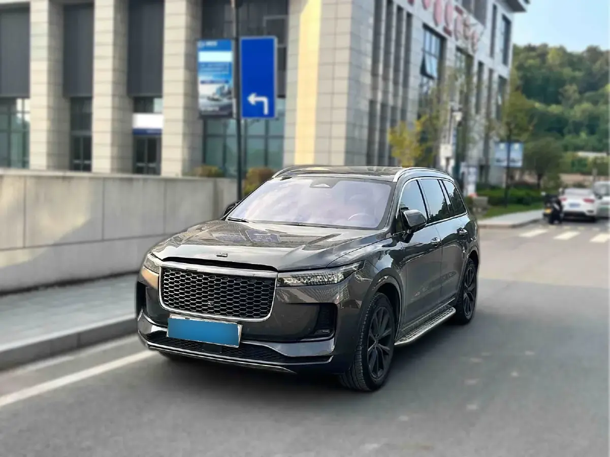 2021 Li ONE Range Extended 131HP REEV 40.5KWH