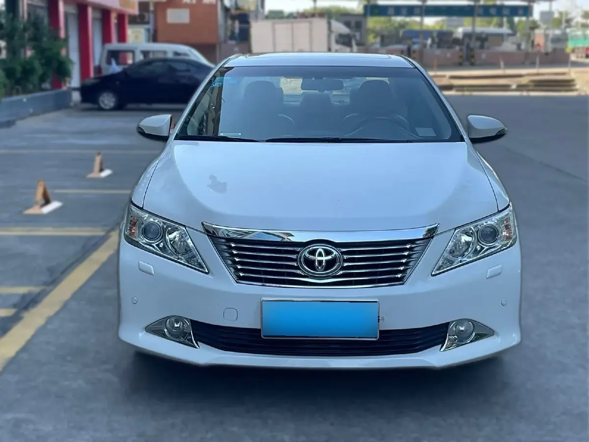 2012 Toyota Camry 2.5L 184HP L4 6AT