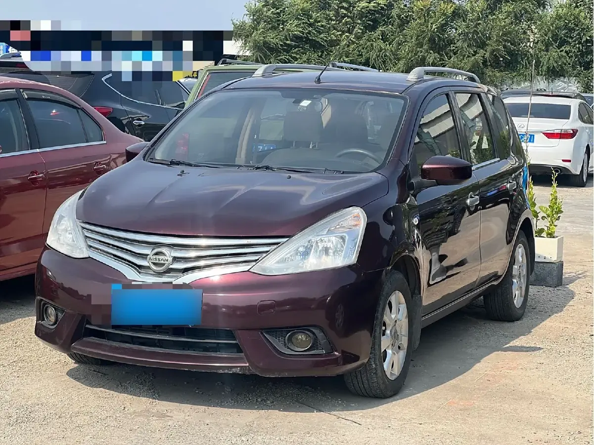 2013 Nissan Livina 1.6L 124HP L4 CVT