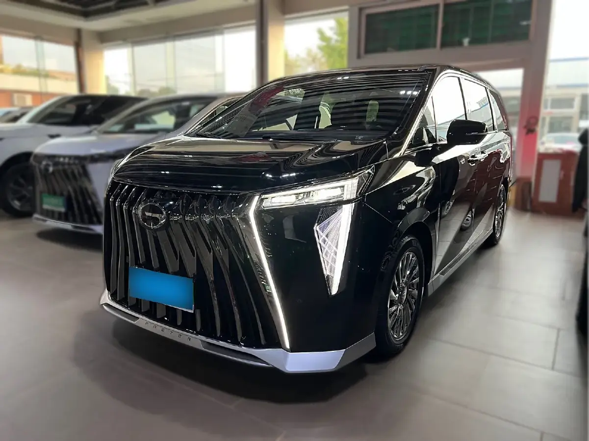 2023 GAC Trumpchi M8 2.0T 252HP L4 8AT