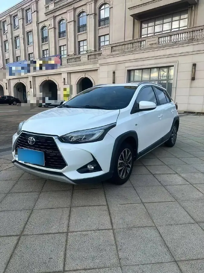 2022 Toyota Yaris L 1.5L 112HP L4 CVT