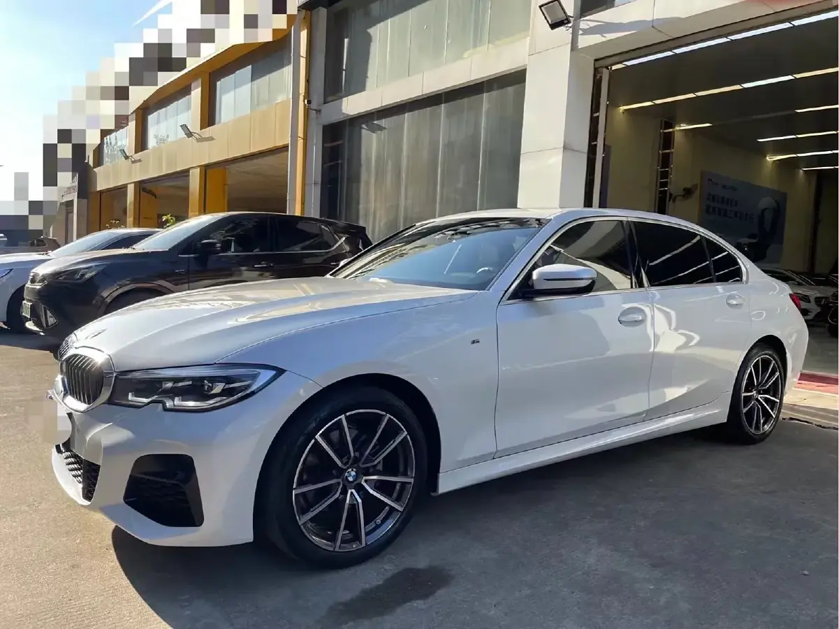 2021 BMW 3 Series 2.0T 156HP L4 8AT