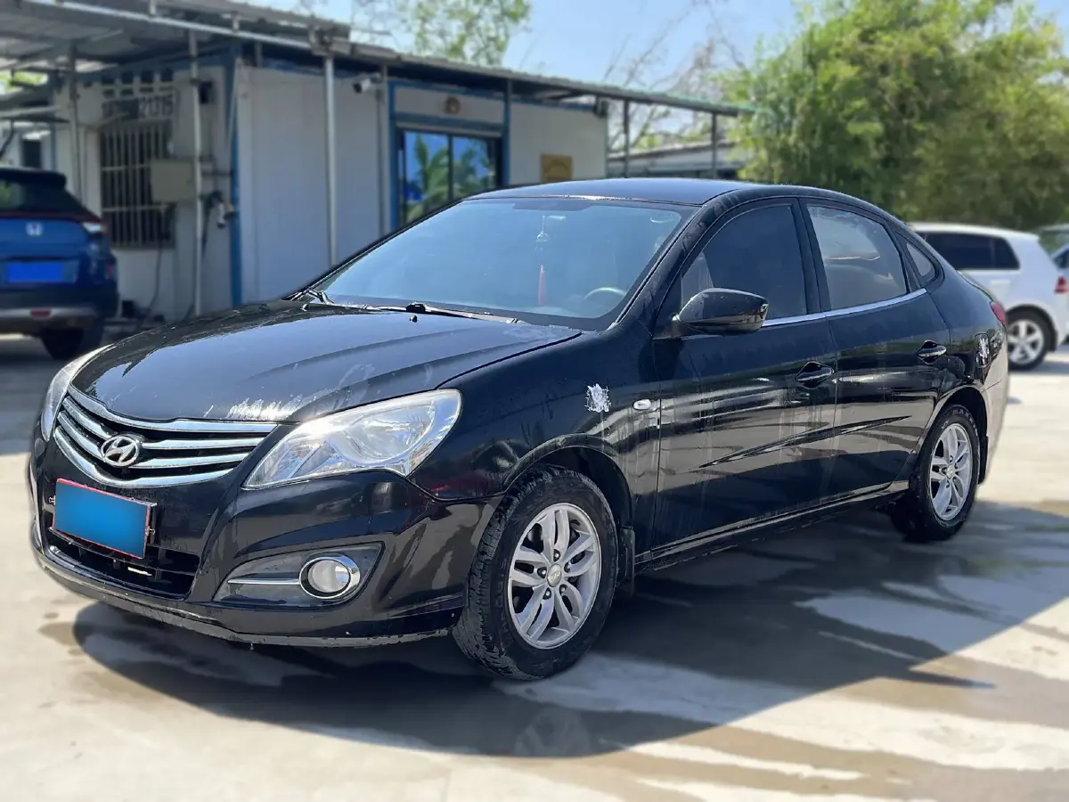 2011 Hyundai Celesta 1.6L 123HP L4 5MT