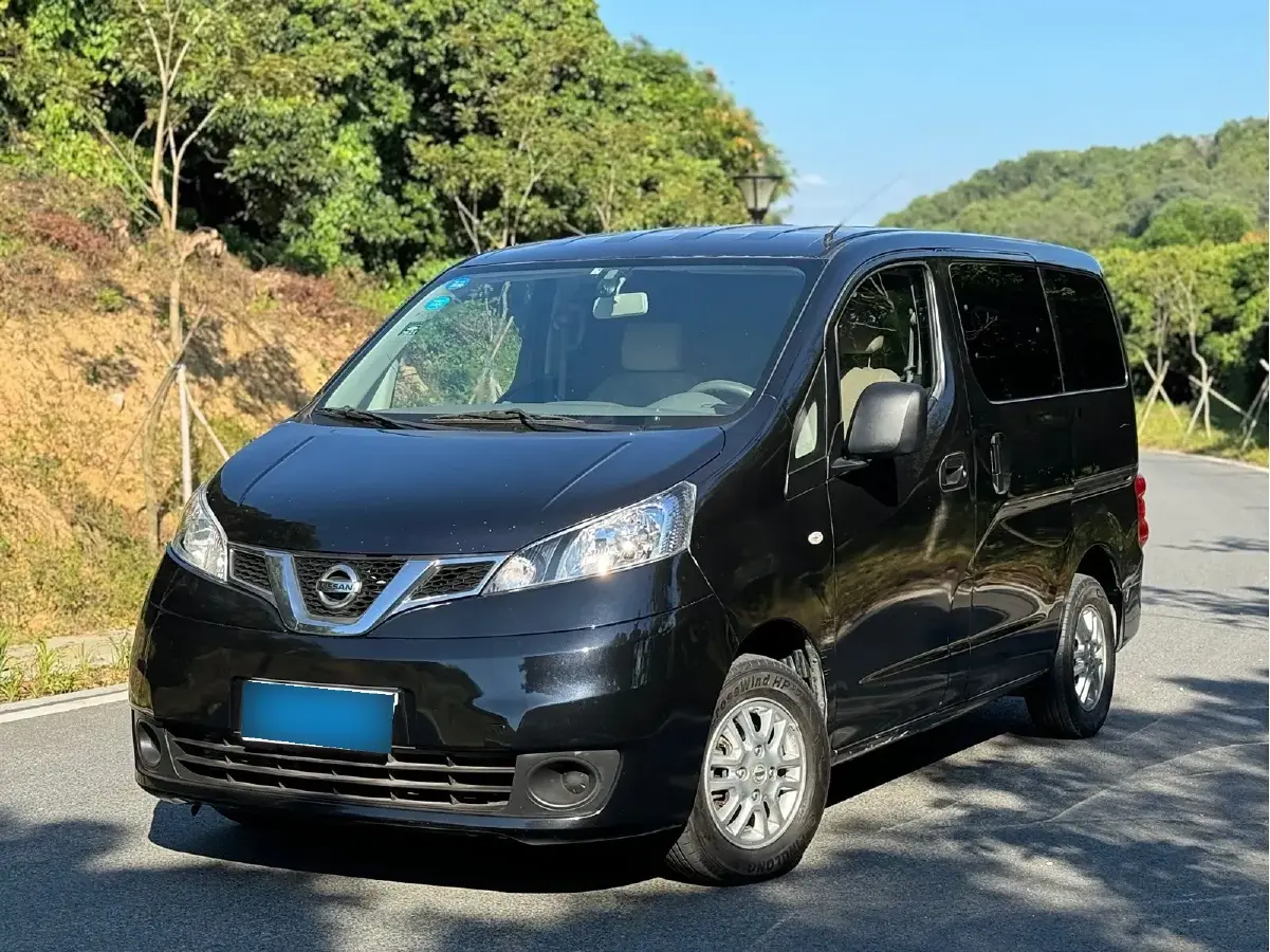 2014 Nissan NV200 1.6L 124HP L4 CVT
