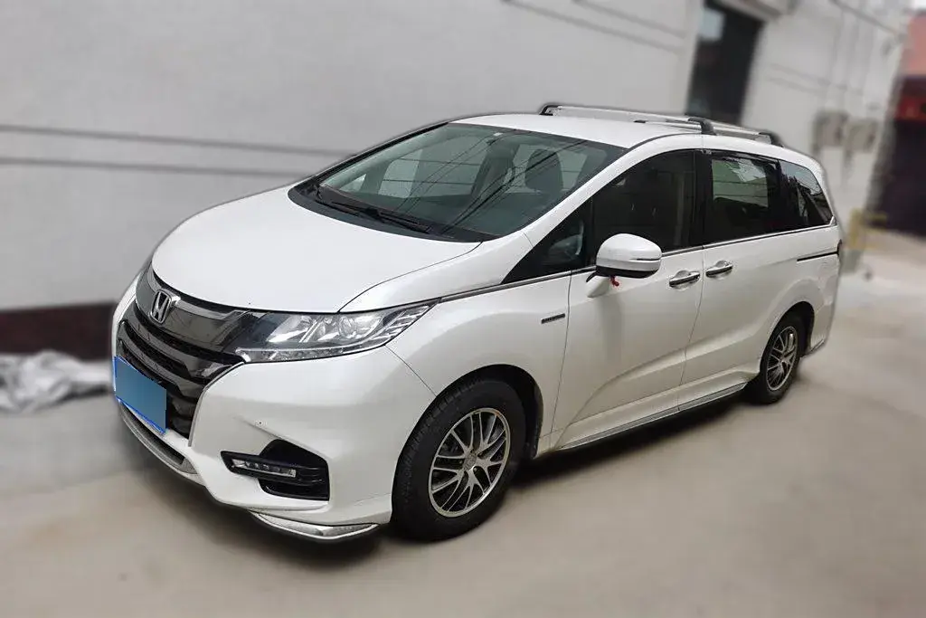 2021 Honda Odyssey 2.0L 146HP L4 E-CVT Hybrid