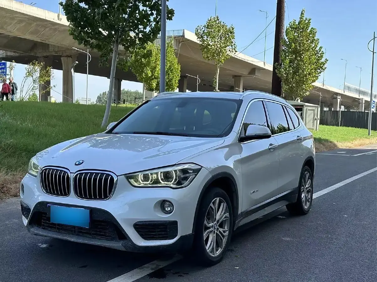 2018 BMW X1 2.0T 192HP L4 8AT