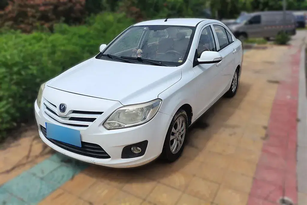 2012 ChangAn Alsvin V3 1.3L 94HP L4 5MT