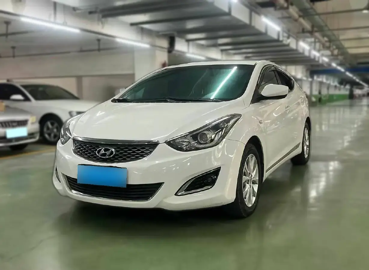 2016 Hyundai Elantra 1.6L 128HP L4 6AT