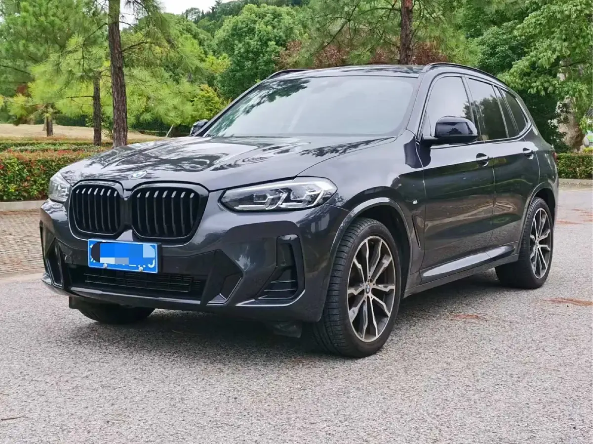 2022 BMW X3 2.0T 252HP L4 8AT