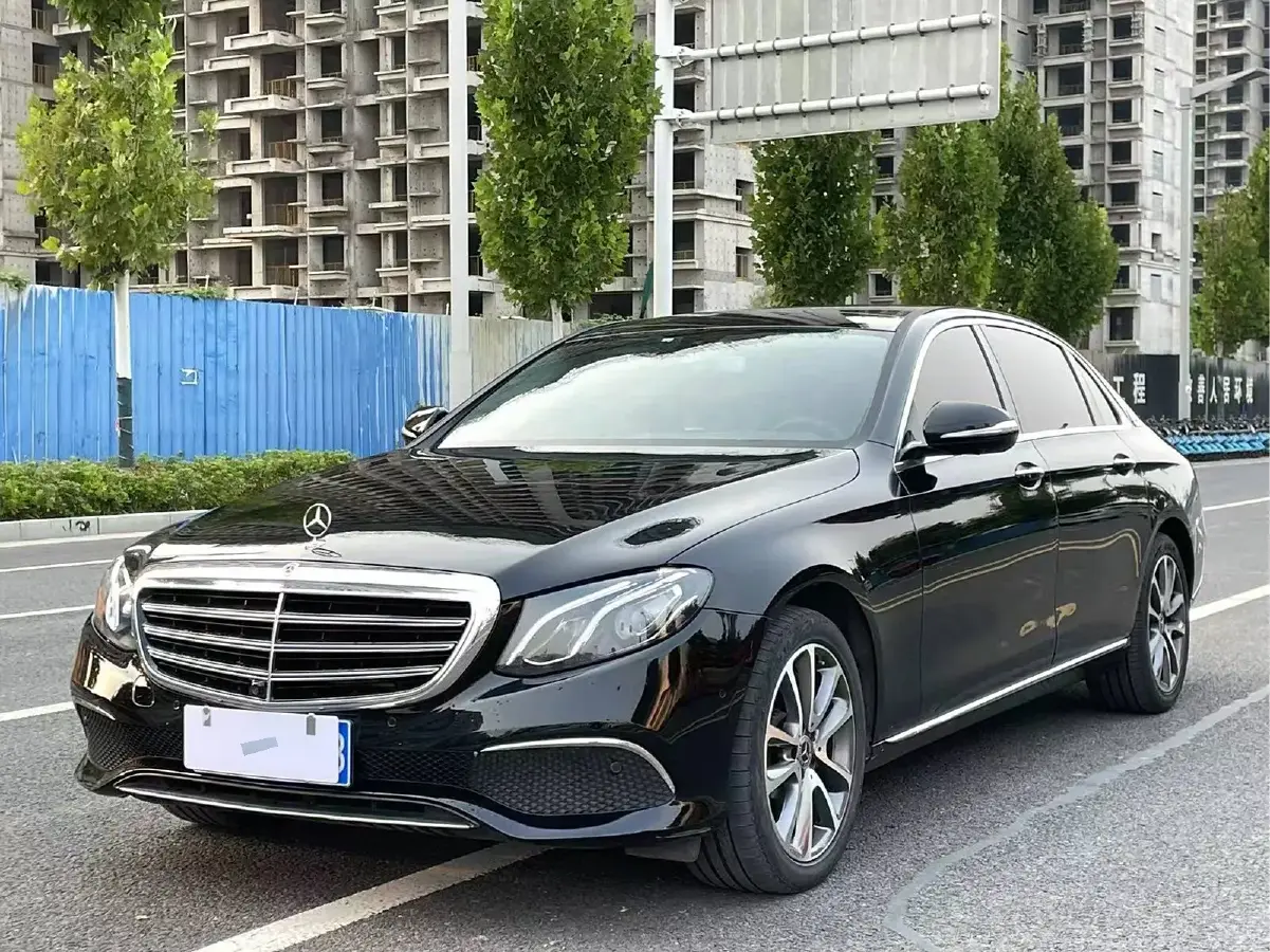 2017 Mercedes-Benz E Class 2.0T 245HP L4 9AT