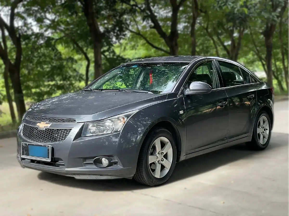 2012 Chevrolet Cruze 1.6L 121HP L4 6AT