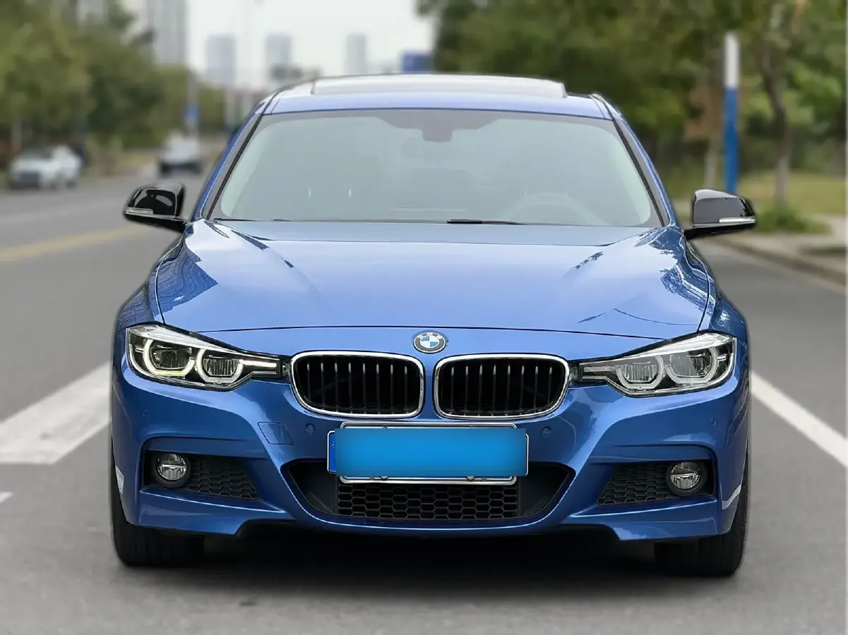 2018 BMW 3 Series 2.0T 184HP L4 8AT