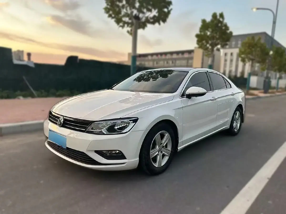 2017 Volkswagen Lamando 1.4T 150HP L4 7DCT